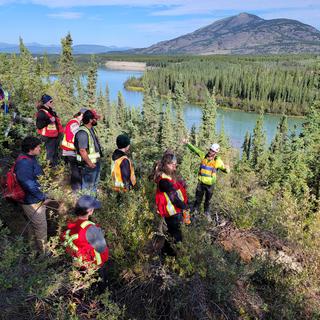 Yukon 2023 students doing geology