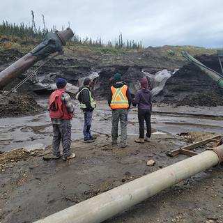 Yukon 2023 students doing geology